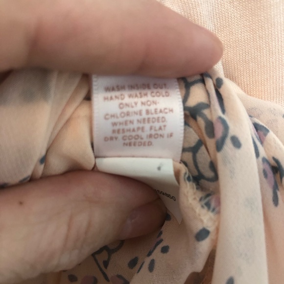 Lauren Conrad top w/ overlay size xs - Picture 5 of 8